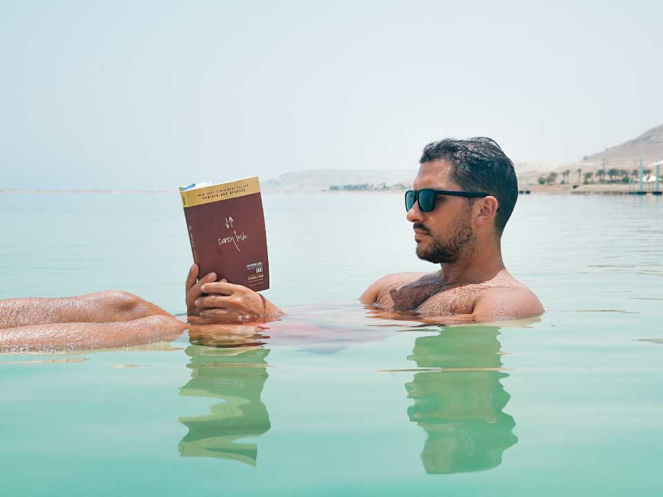 Float therapy on the Dead Sea